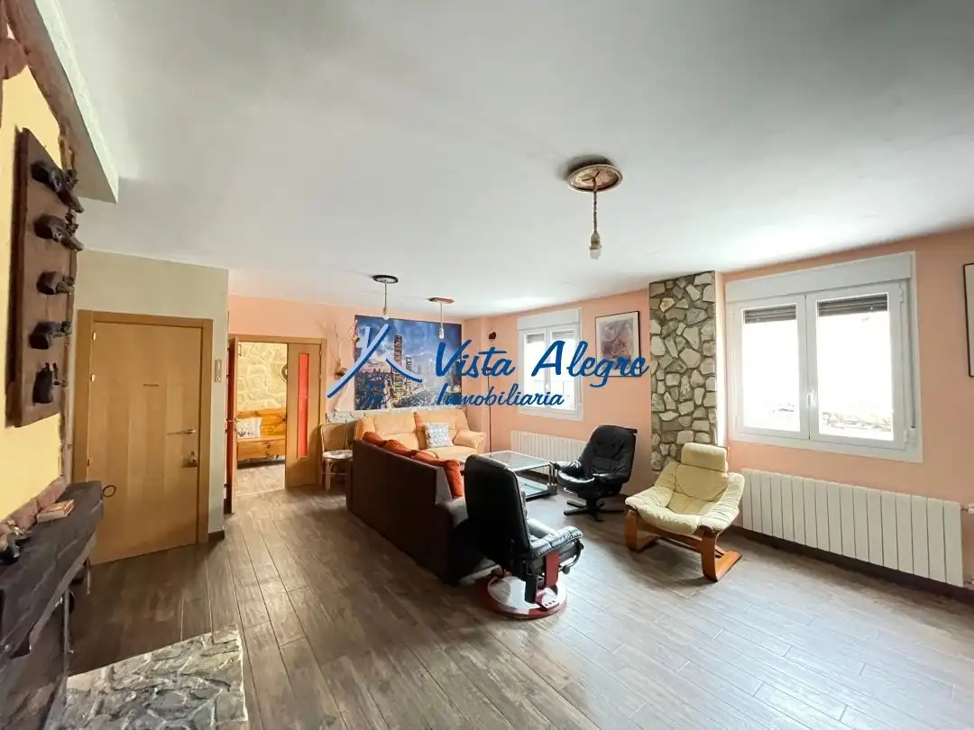 Sala de estar de Casa o chalet en venta en Galbárruli con Calefacción, Parquet y Amueblado