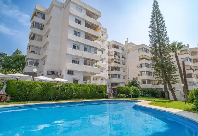 Swimming pool of Flat for sale in Benalmádena  with Community pool