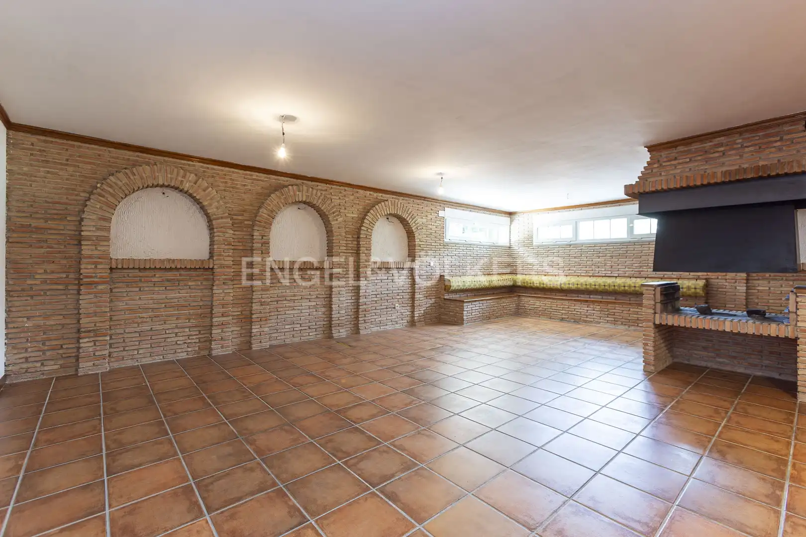 Casa con piscina en venta en Navalquejigo - Los Arroyos, imagen 48