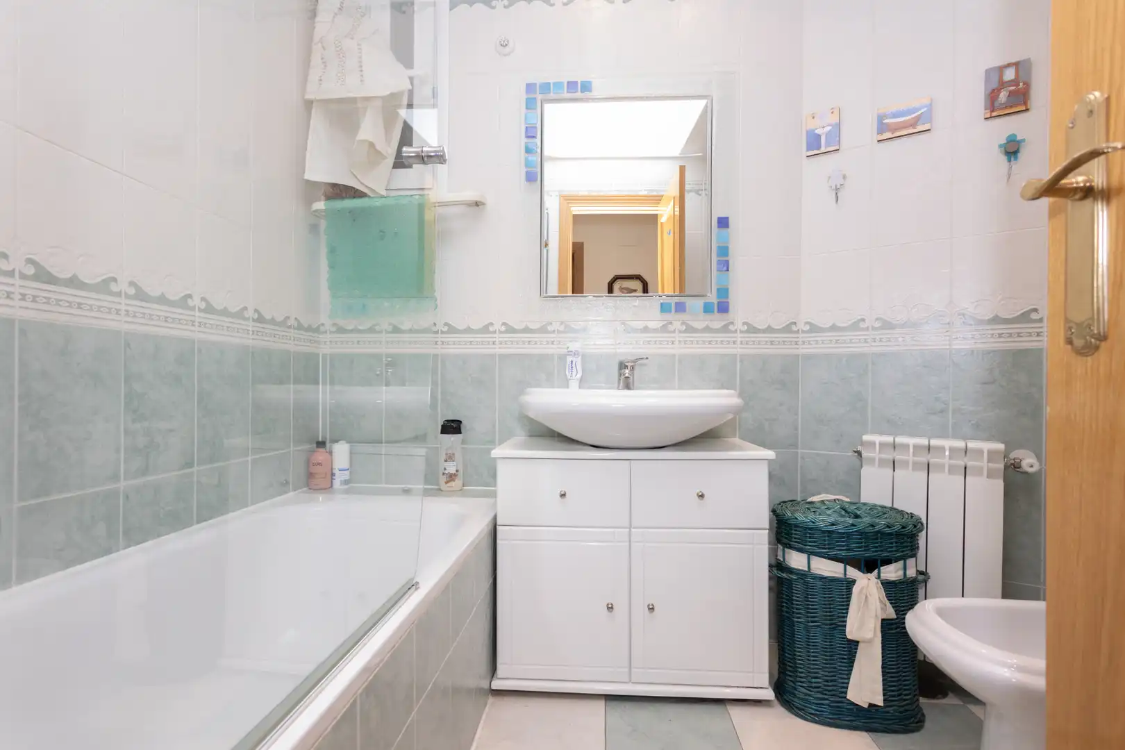 Bathroom of Flat for sale in Majadahonda  with Heating, Terrace and Storage room