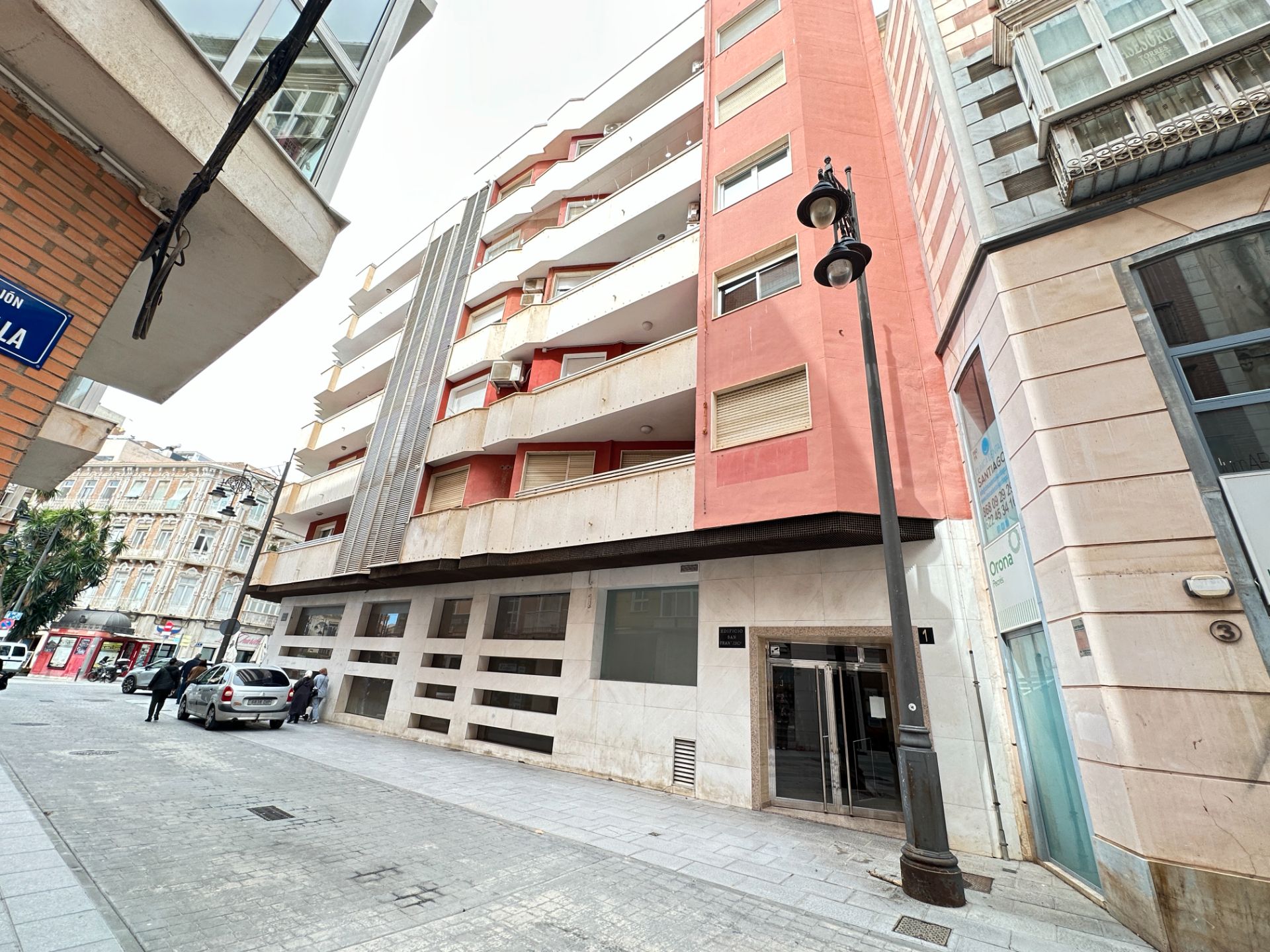 Vista exterior de Pis en venda en Cartagena amb Balcó