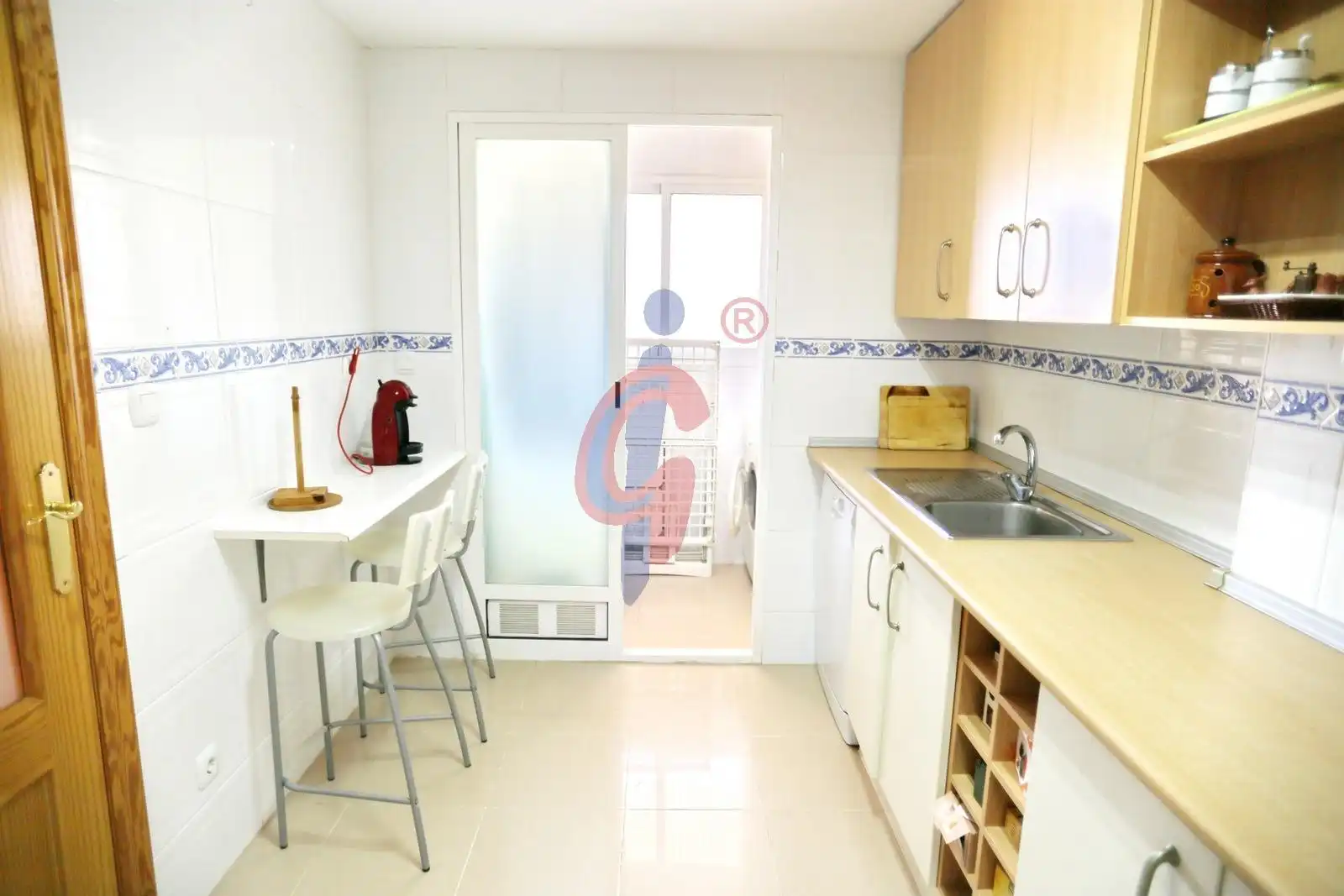Cocina de Apartamento en venta en Guardamar del Segura con Jardín privado, Terraza y Trastero
