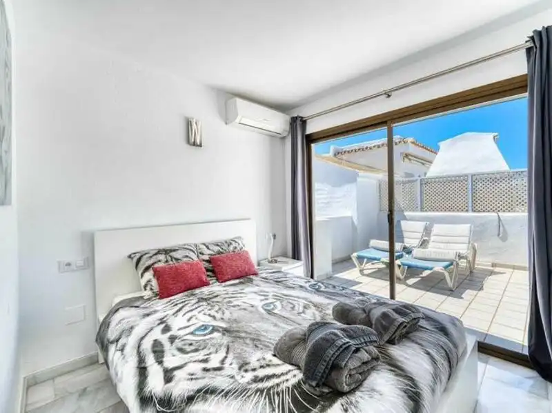 Àtic amb terrassa en venda a Elviria - Cabopino, imagen 7