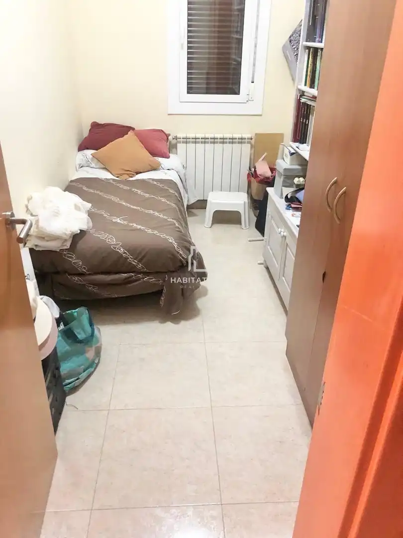 Bedroom of Flat for sale in Manresa  with Heating and Storage room