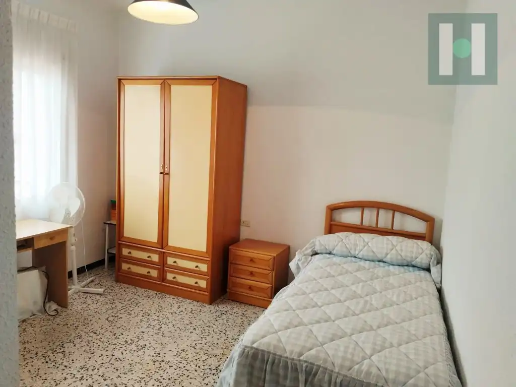 Dormitori de Casa adosada en venda en Cartagena