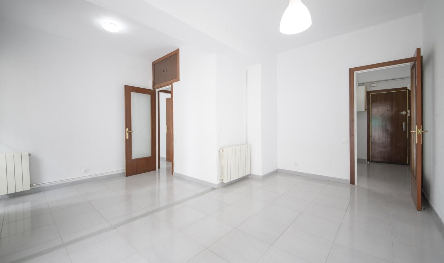 Flat to rent in L'Hospitalet de Llobregat  with Air Conditioner, Heating and Terrace