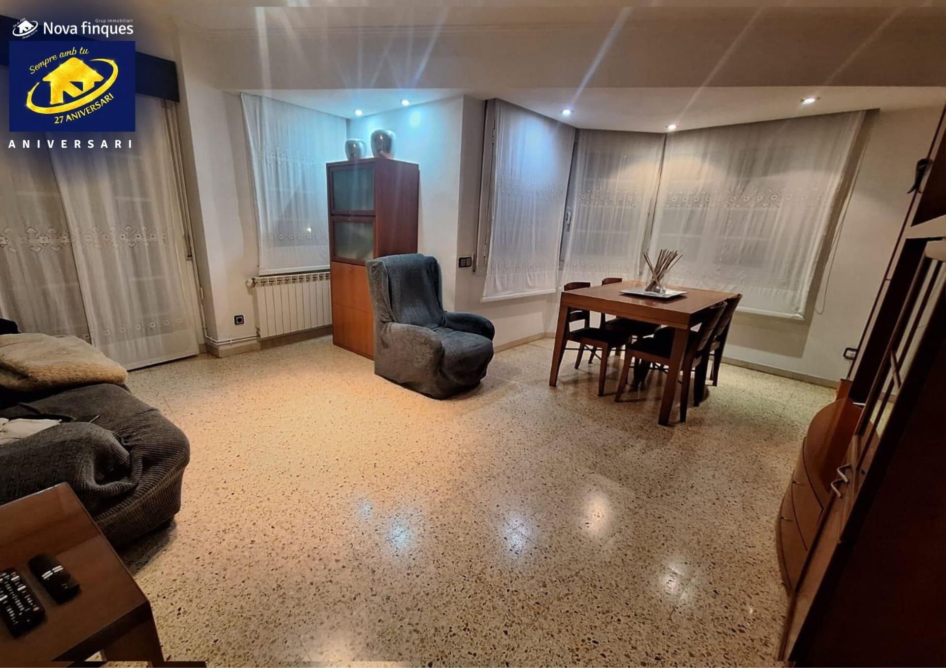 Living room of Flat for sale in Castellar del Vallès  with Air Conditioner, Heating and Balcony