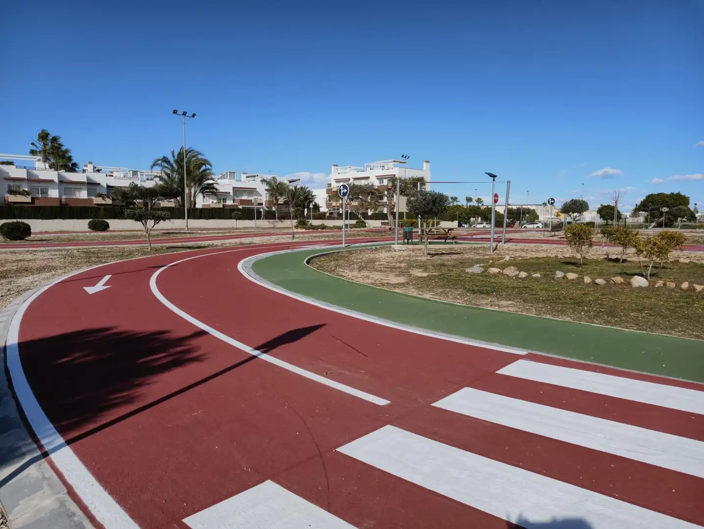 Außenansicht von Dachboden zum Verkauf in Orihuela mit Terrasse, Möbliert und Gemeinschaftspool