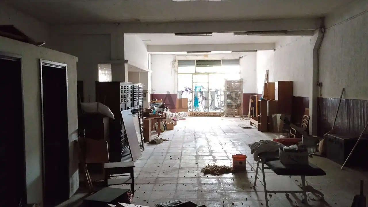 Geschaftsraum zur Miete in Av. de Rodríguez de Viguri, Campus Norte - San Caetano