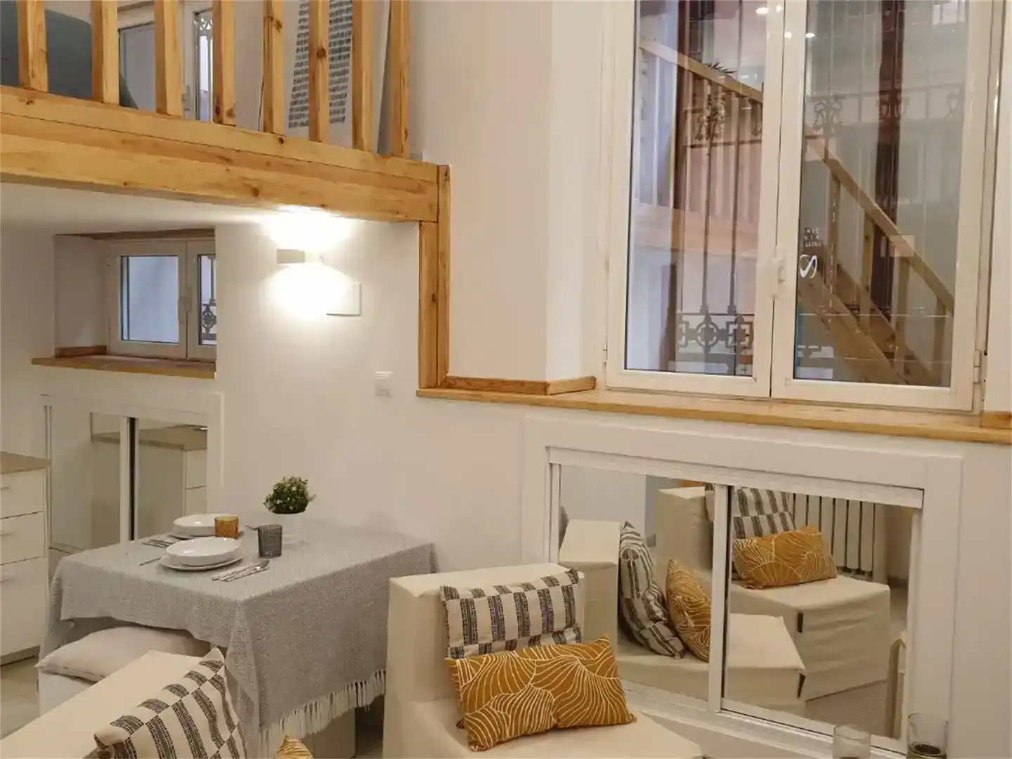 Esszimmer von Maisonette zum Verkauf in  Madrid Capital