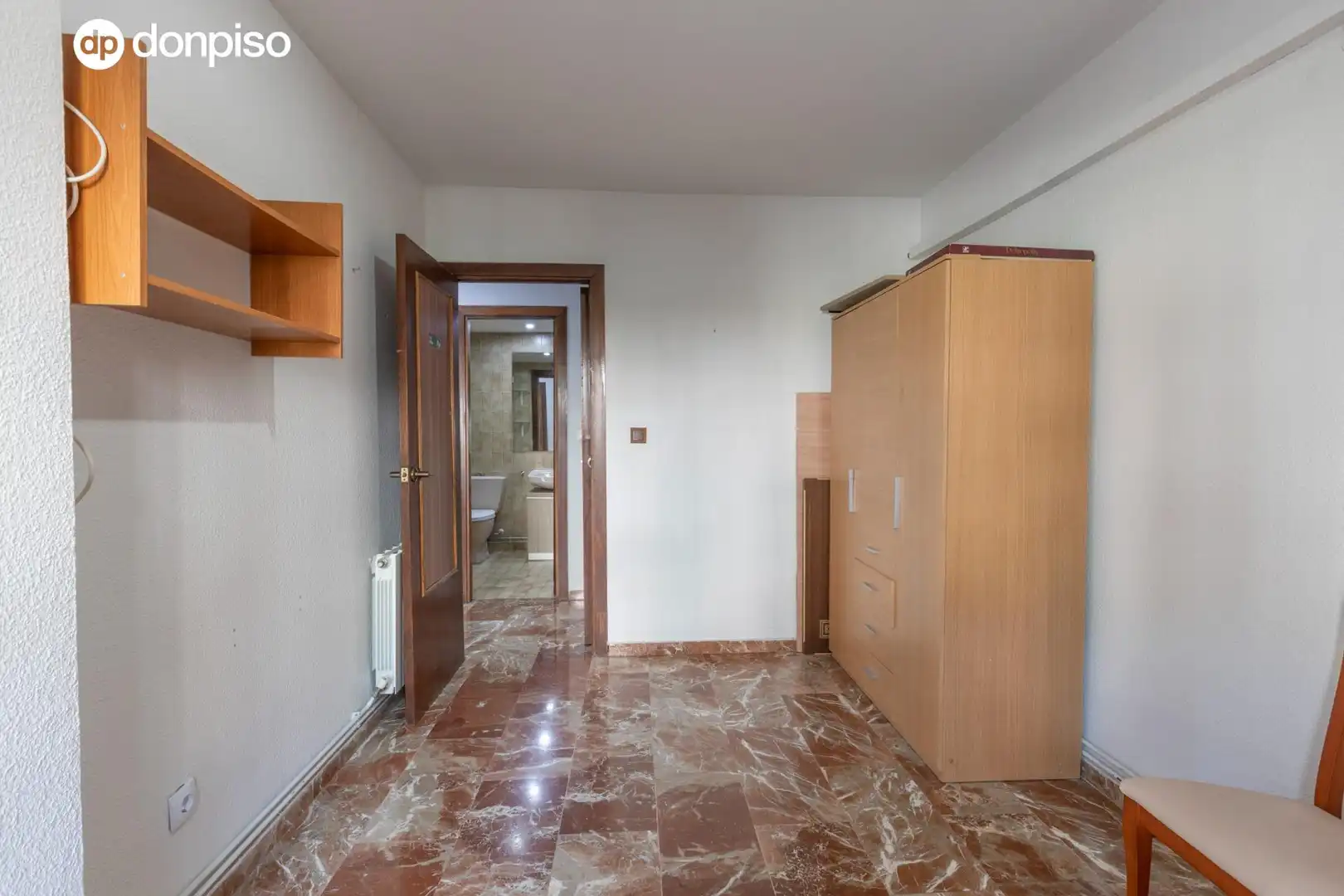 Piso en venta en Granada con Aire acondicionado