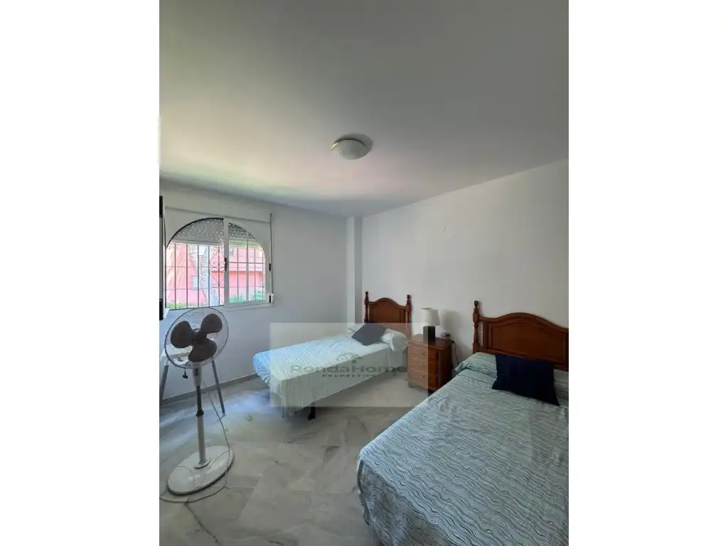 Bedroom of Flat for rent in Marbella  with Terrace and Swimming Pool