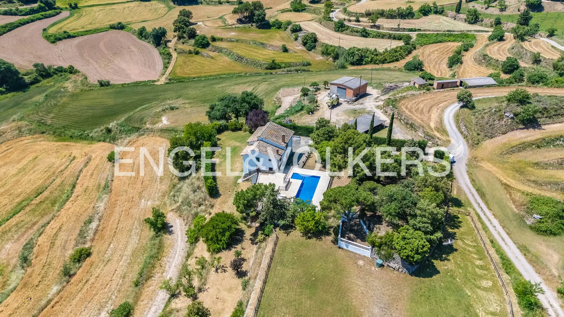 Finca rústica en venda en Sant Feliu Sasserra amb Calefacció, Terrassa i Piscina
