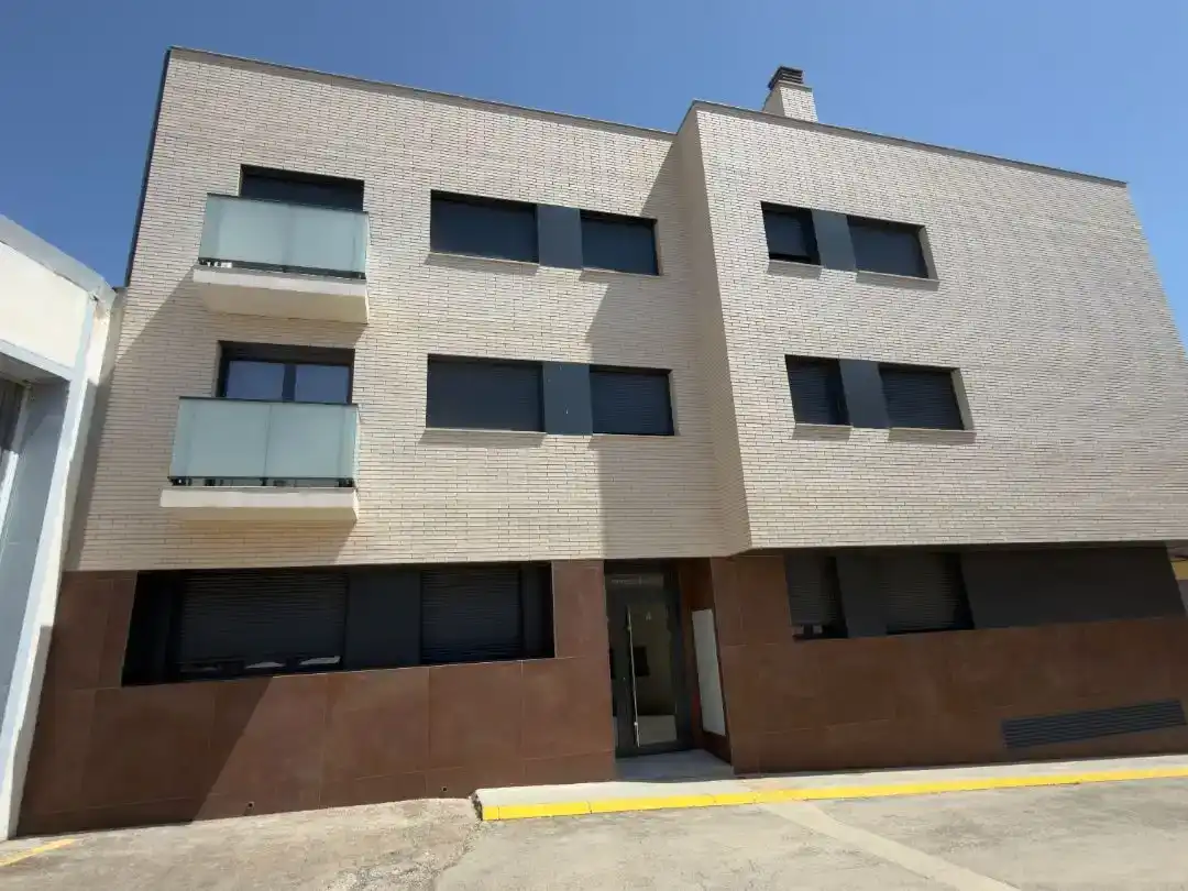 Vista exterior de Pis en venda en Zaidín amb Aire condicionat i Balcó