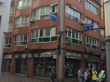 Oficina amb ascensor de lloguer a Calle Carboneros 19