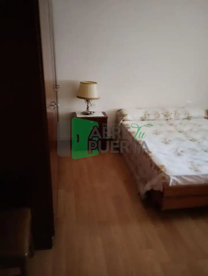 Habitación de Piso en venta en Ourense Capital  con Calefacción y Terraza