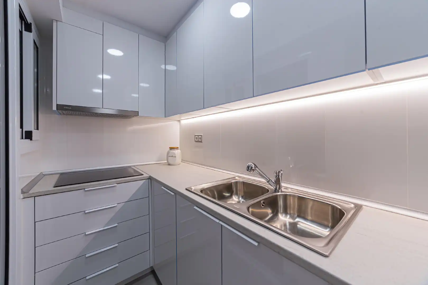 Cocina de Apartamento en venta en Barcelona con Calefacción y Parquet