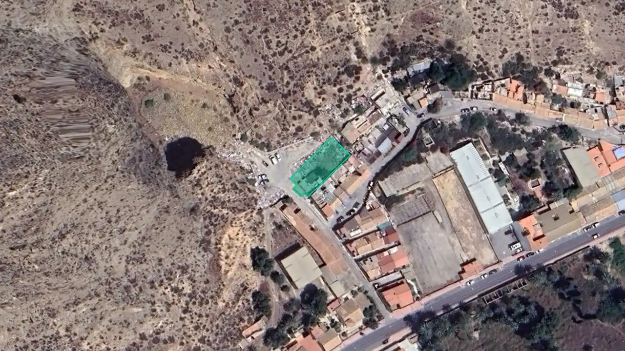 Terreno rustico in vendita a Paraje Falda de la Sierra