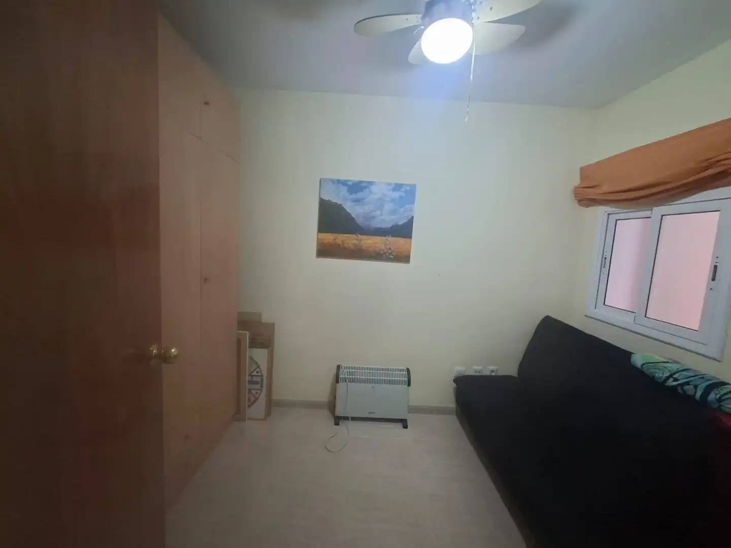 Schlafzimmer von Erdgeschoss zum Verkauf in Palafolls mit Klimaanlage, Heizung und Terrasse