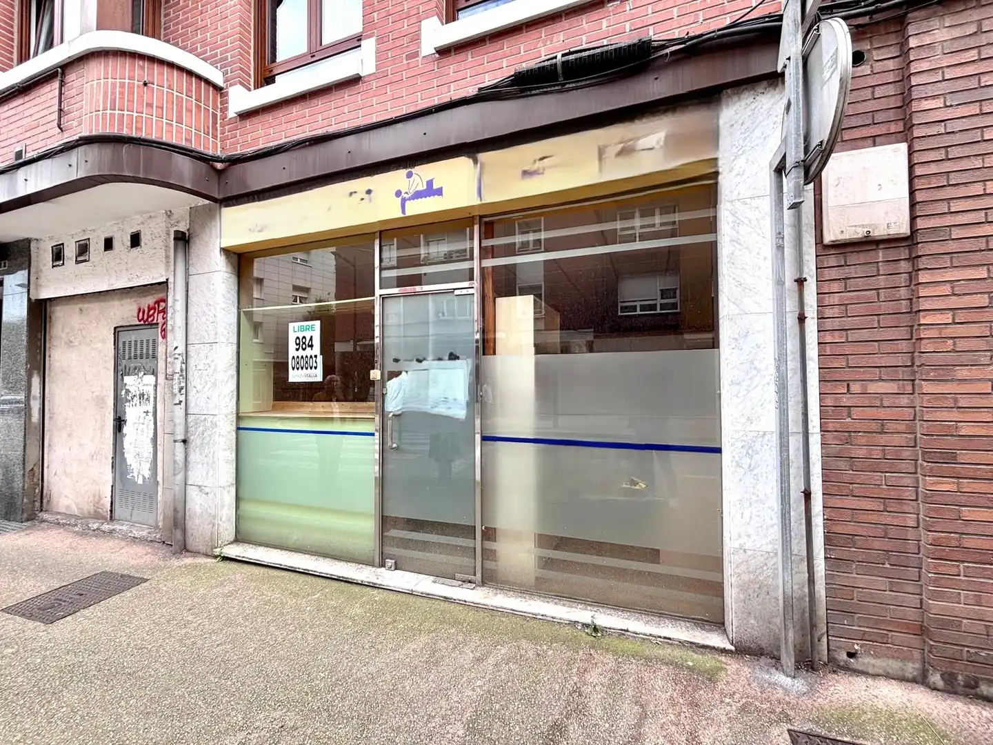 Business premises to rent in Oeste, imagen 23