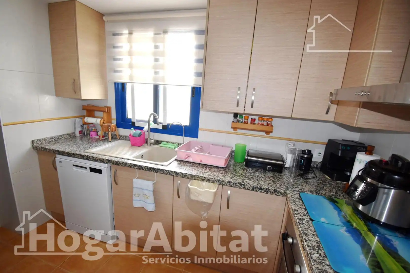 Flat for sale in Calle Ribesalbes, Madrigal