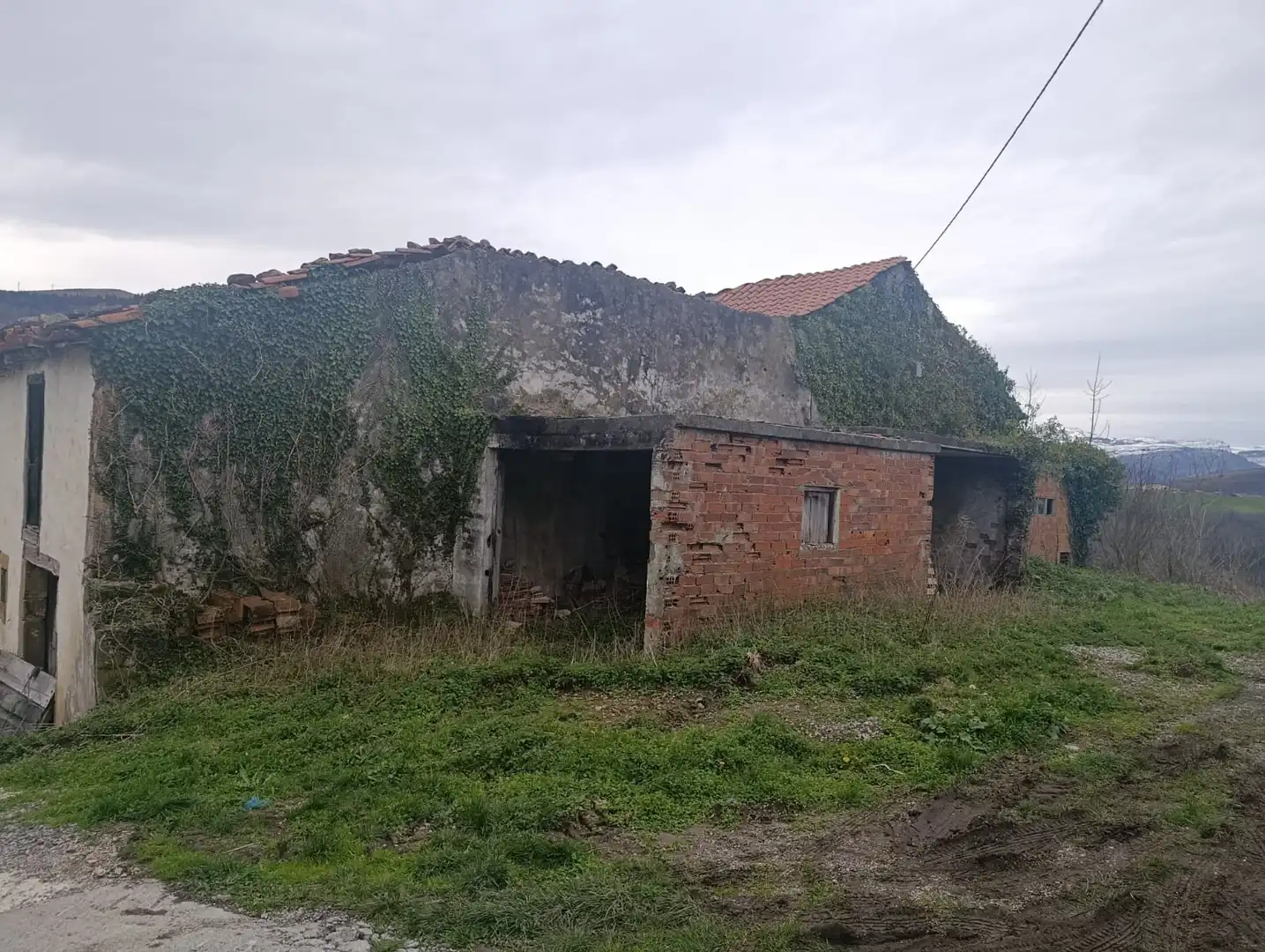 Casa o chalet en venta en Soba con Jardín privado, Terraza y Balcón