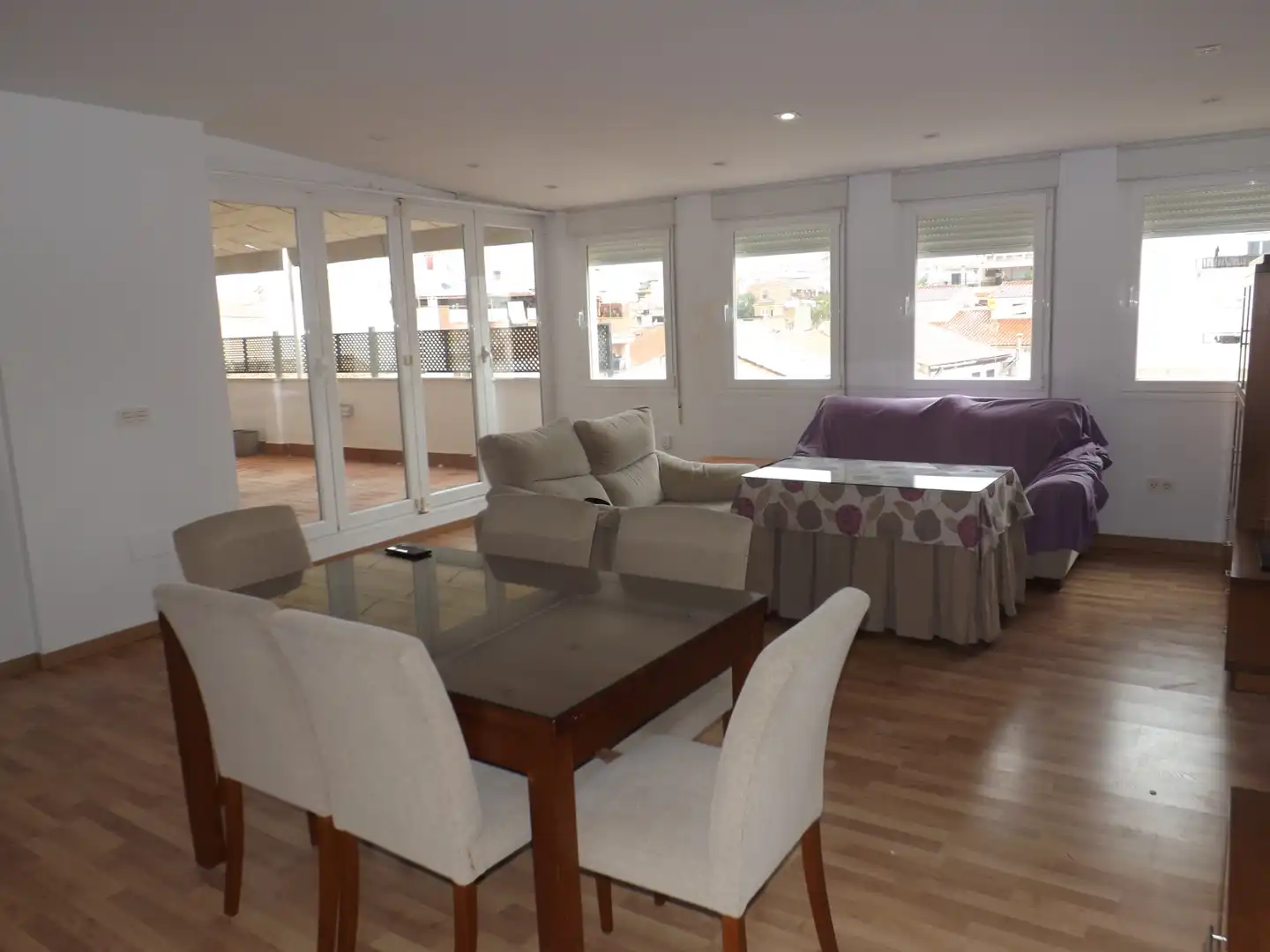 Living room of Attic for sale in Maracena  with Air Conditioner, Heating and Parquet flooring
