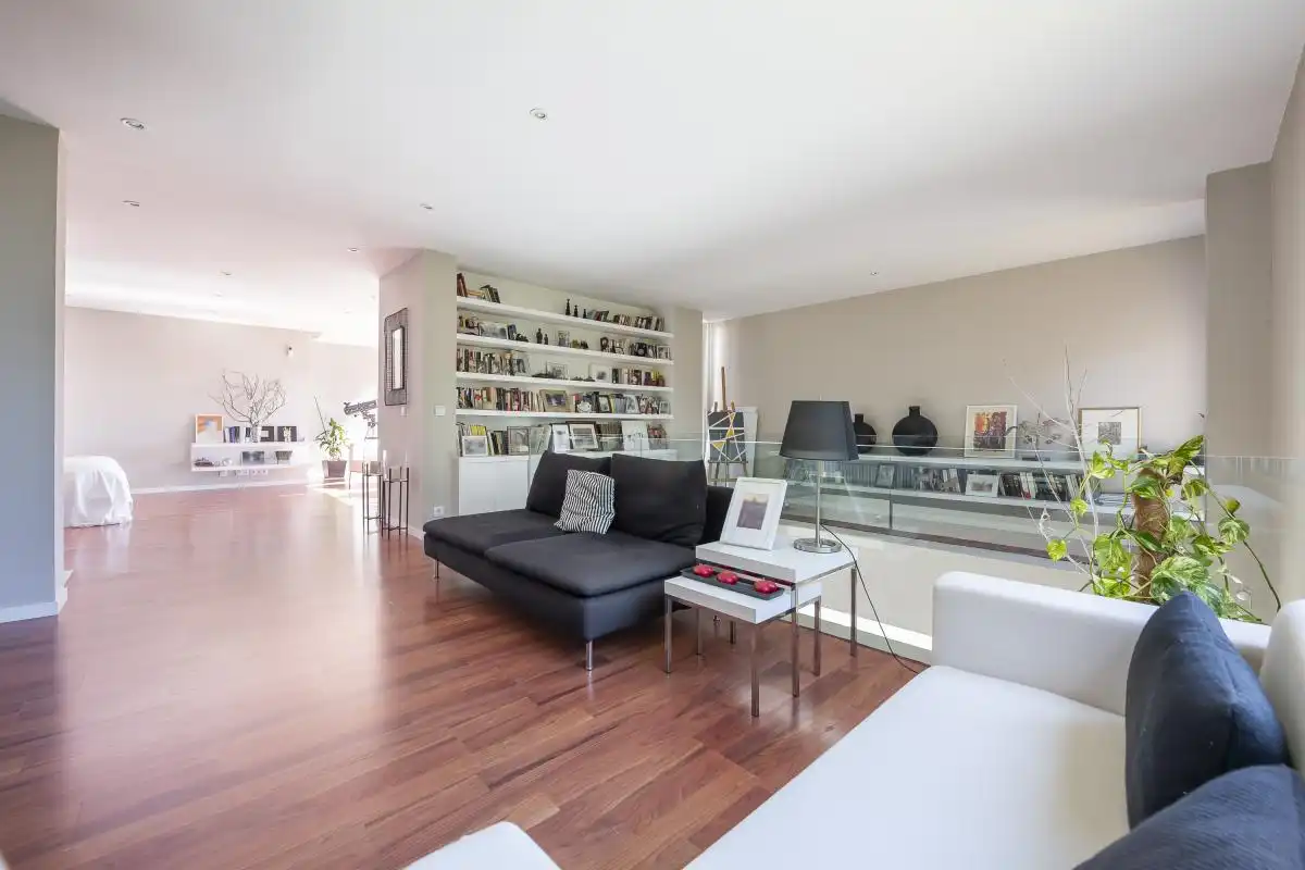 Sala d'estar de Casa o xalet en venda en Valdemorillo amb Calefacció, Jardí privat i Terrassa