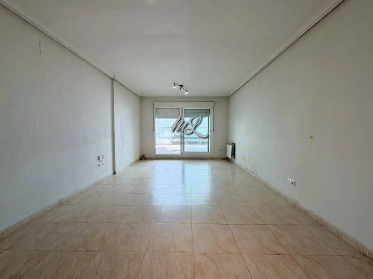 Sala de estar de Casa adosada en venta en Toledo con Calefacción, Jardín privado y Terraza