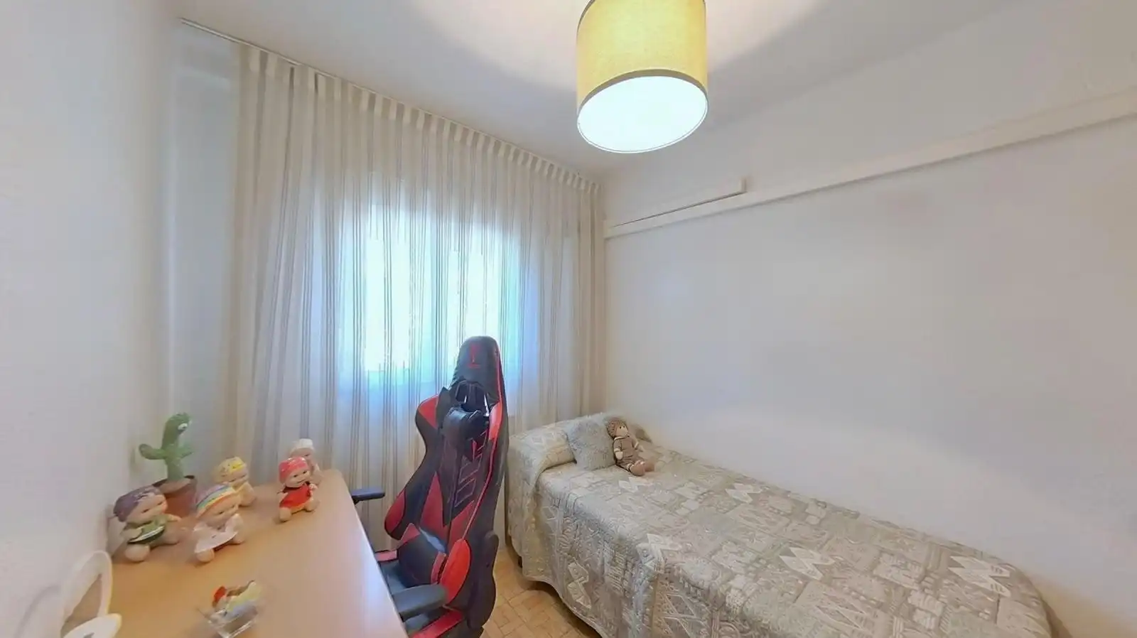 Habitación de Apartamento en venta en Alcorcón con Aire acondicionado, Calefacción y Terraza