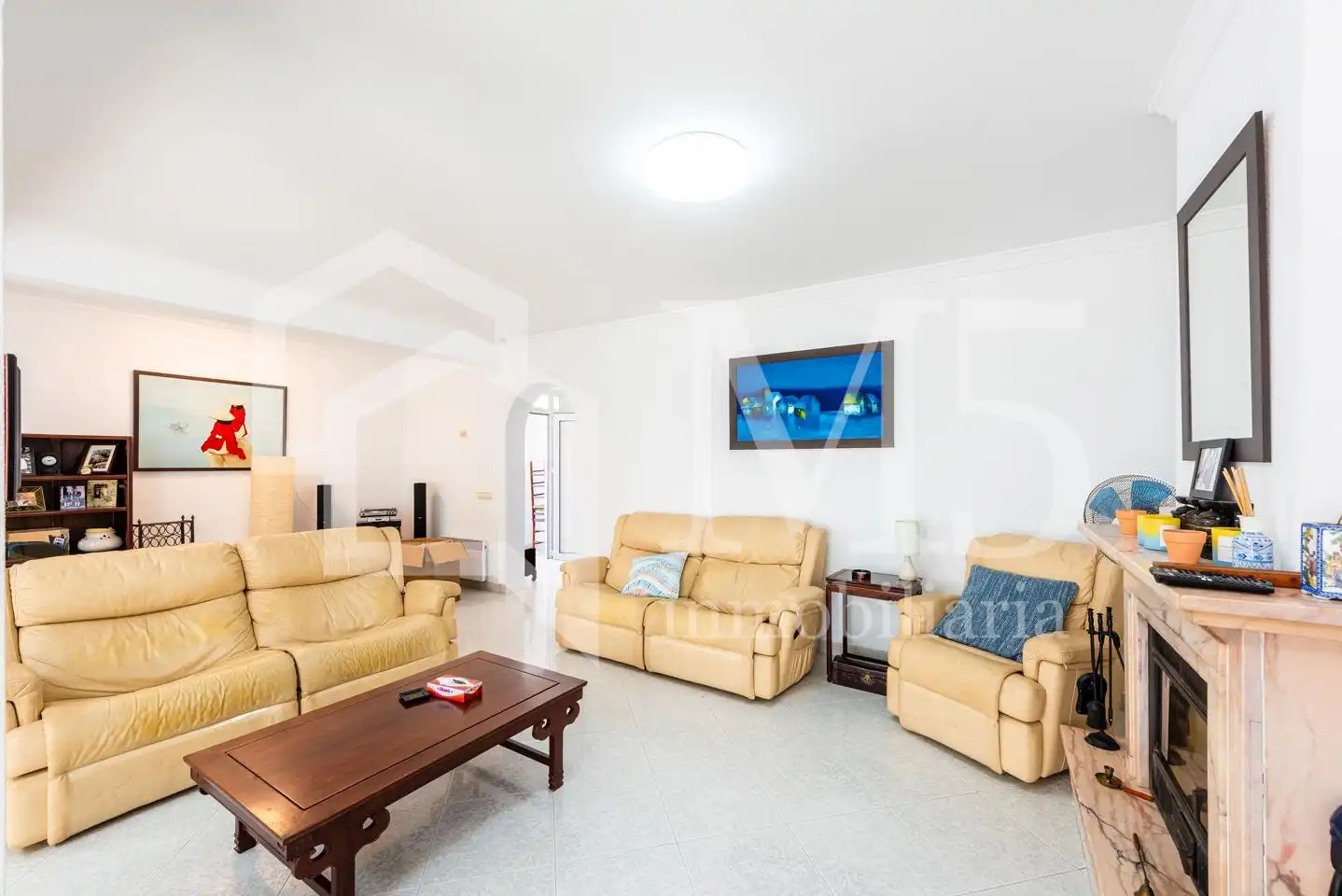 Sala de estar de Casa o chalet en venta en Vélez-Málaga con Jardín privado, Terraza y Piscina