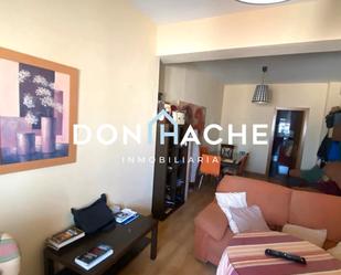 Living room of Flat for sale in Mérida  with Furnished