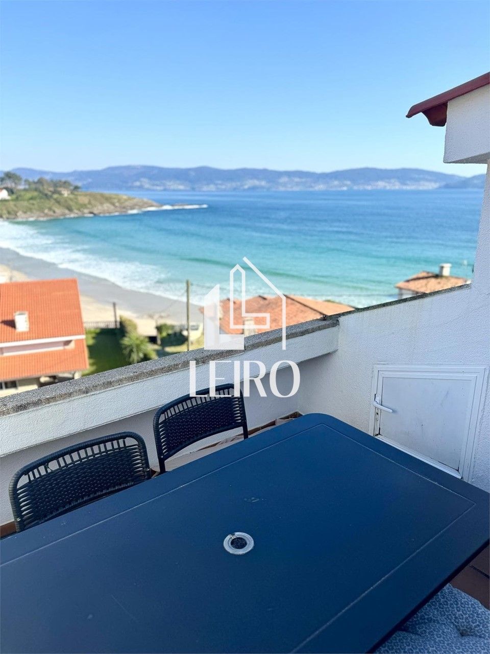 Exterior view of Attic for sale in Sanxenxo  with Terrace and Balcony