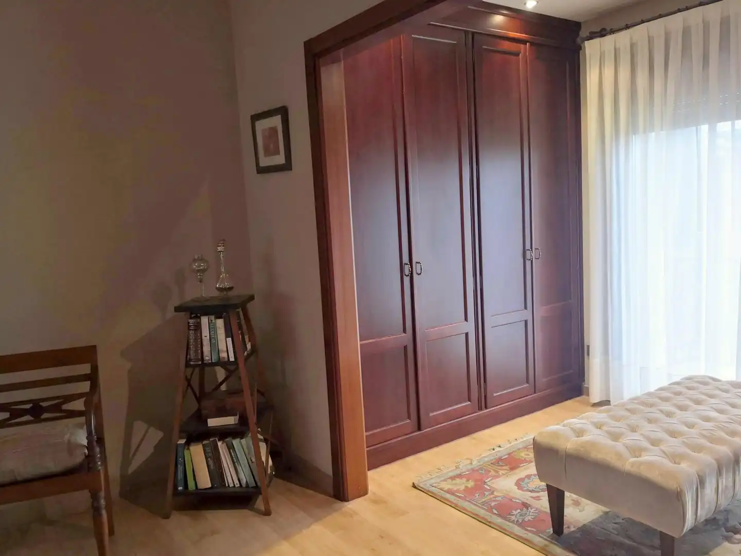 Dormitori de Casa o xalet en venda en Carballo amb Calefacció, Jardí privat i Terrassa