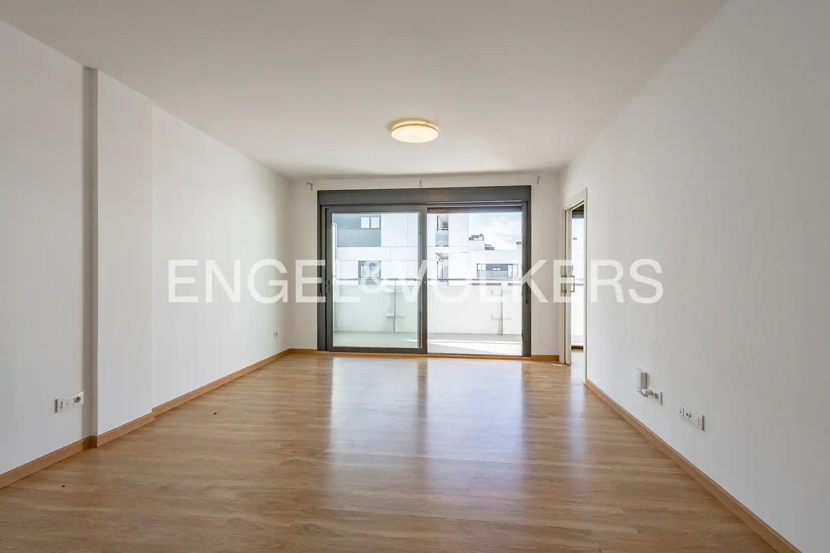 Sala de estar de Piso en venta en Sant Just Desvern con Aire acondicionado, Calefacción y Jardín privado