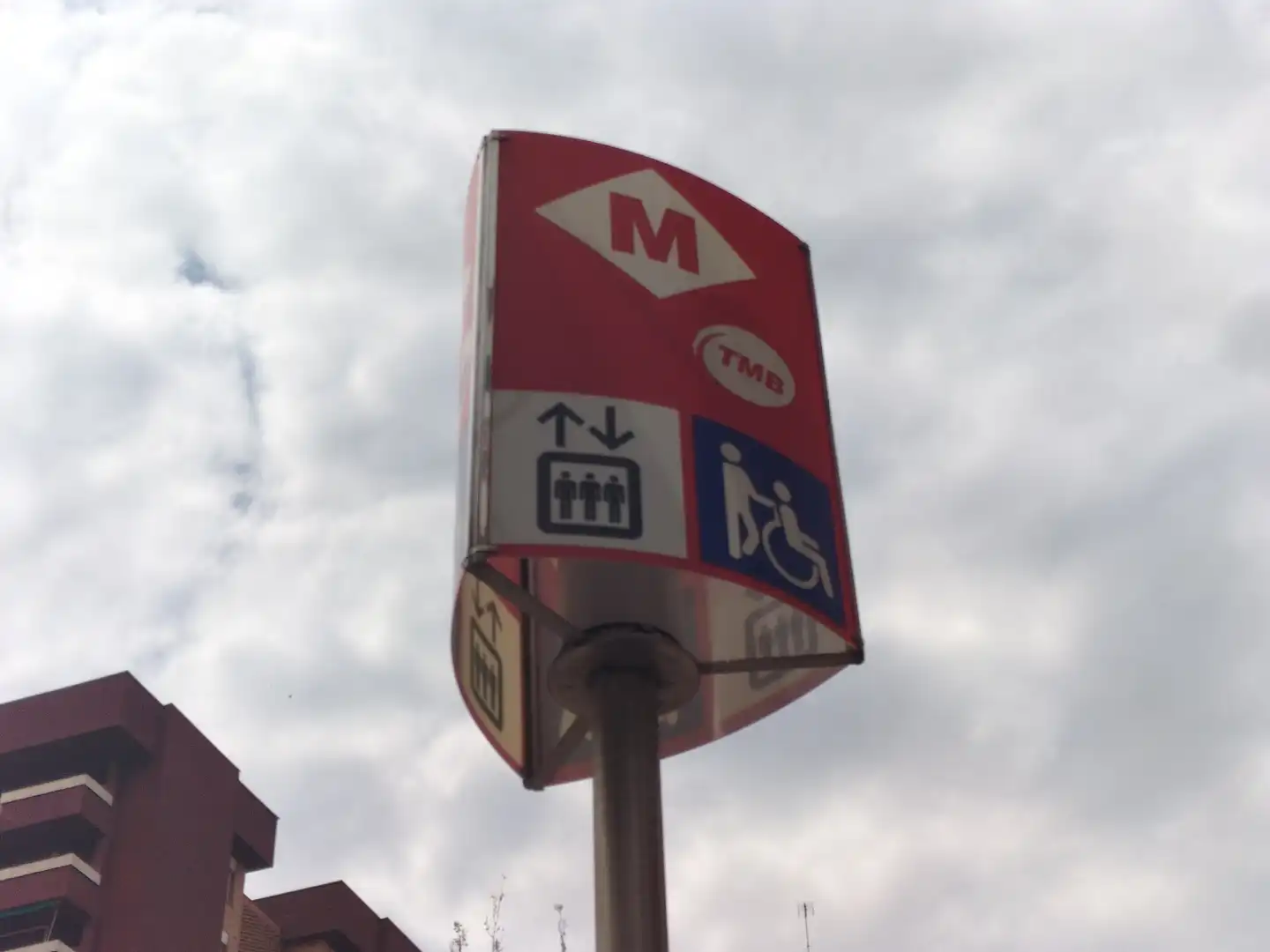 Aparcament de Edifici en venda en Barcelona