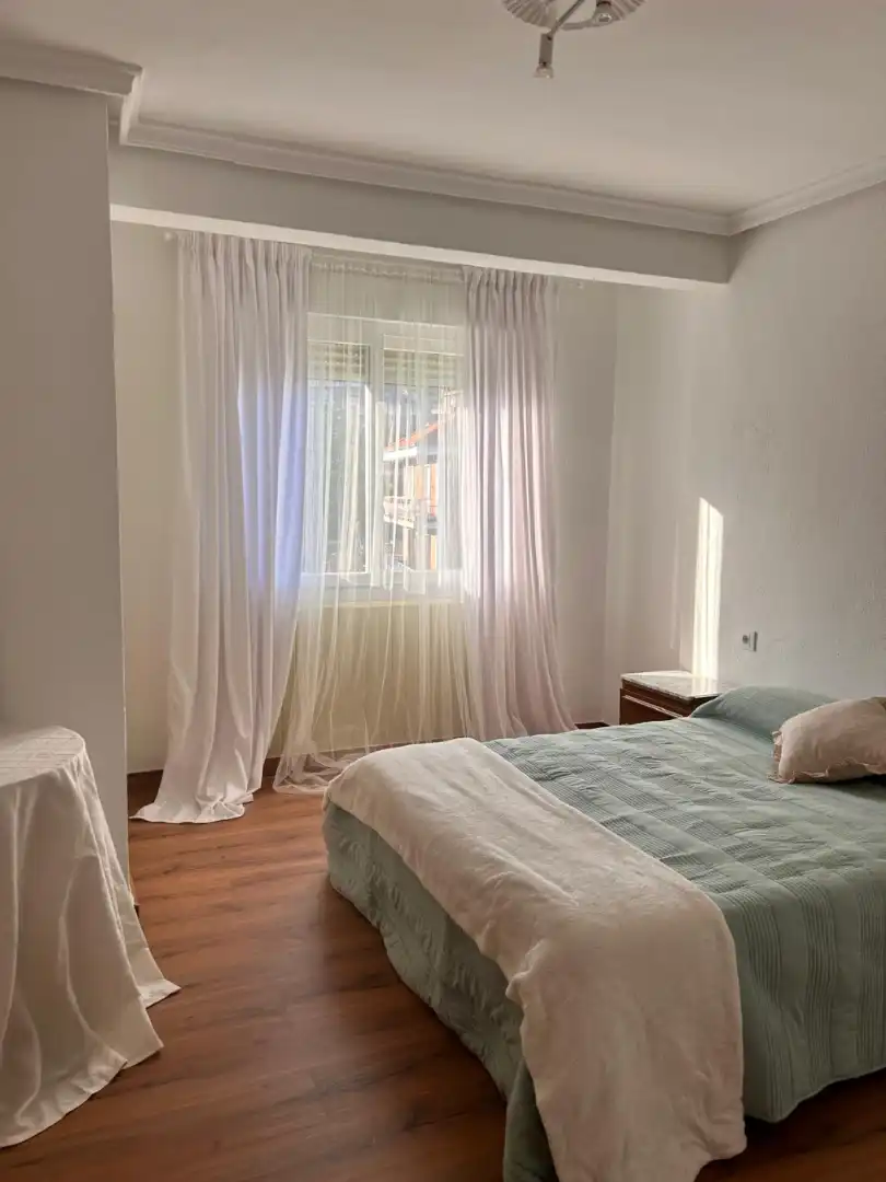 Habitación de Piso en venta en Cuatro Caminos