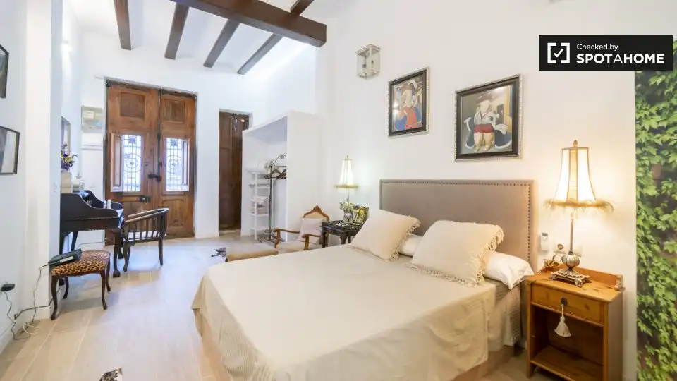 Habitación en El Cabanyal - El Canyamelar