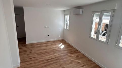 Foto 4 de Apartament en venda a San Bartolomé - Millán de Priego, Jaén Capital