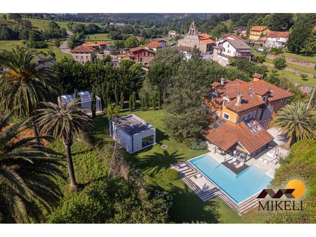 Casa-chalet en Venta en Calle Río García en Ceceñas - Hermosa