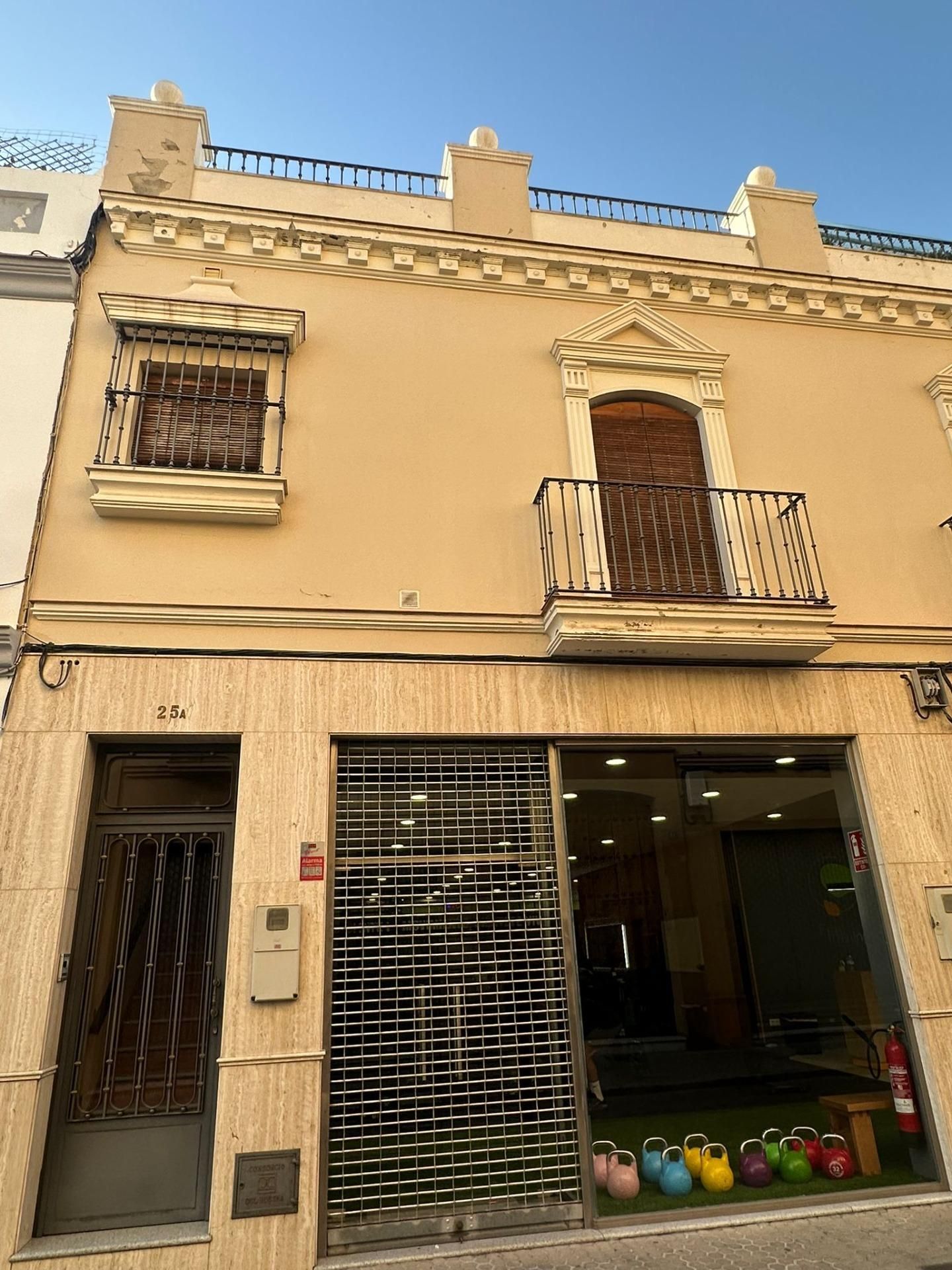 Vista exterior de Pis en venda en Utrera