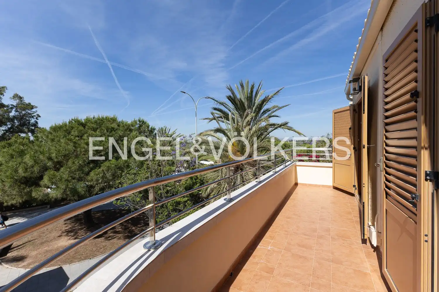 Terraza de Casa o chalet de alquiler en La Pobla de Farnals con Aire acondicionado, Calefacción y Jardín privado