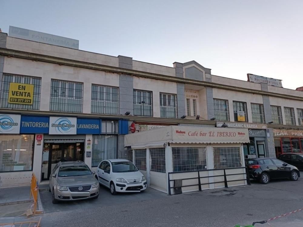 Exterior view of Building for sale in Gines