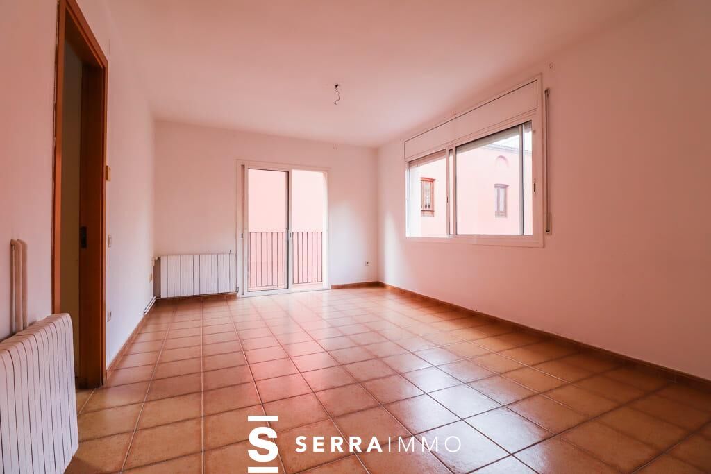 Exterior view of Flat for sale in Vilanova i la Geltrú  with Air Conditioner, Heating and Private garden