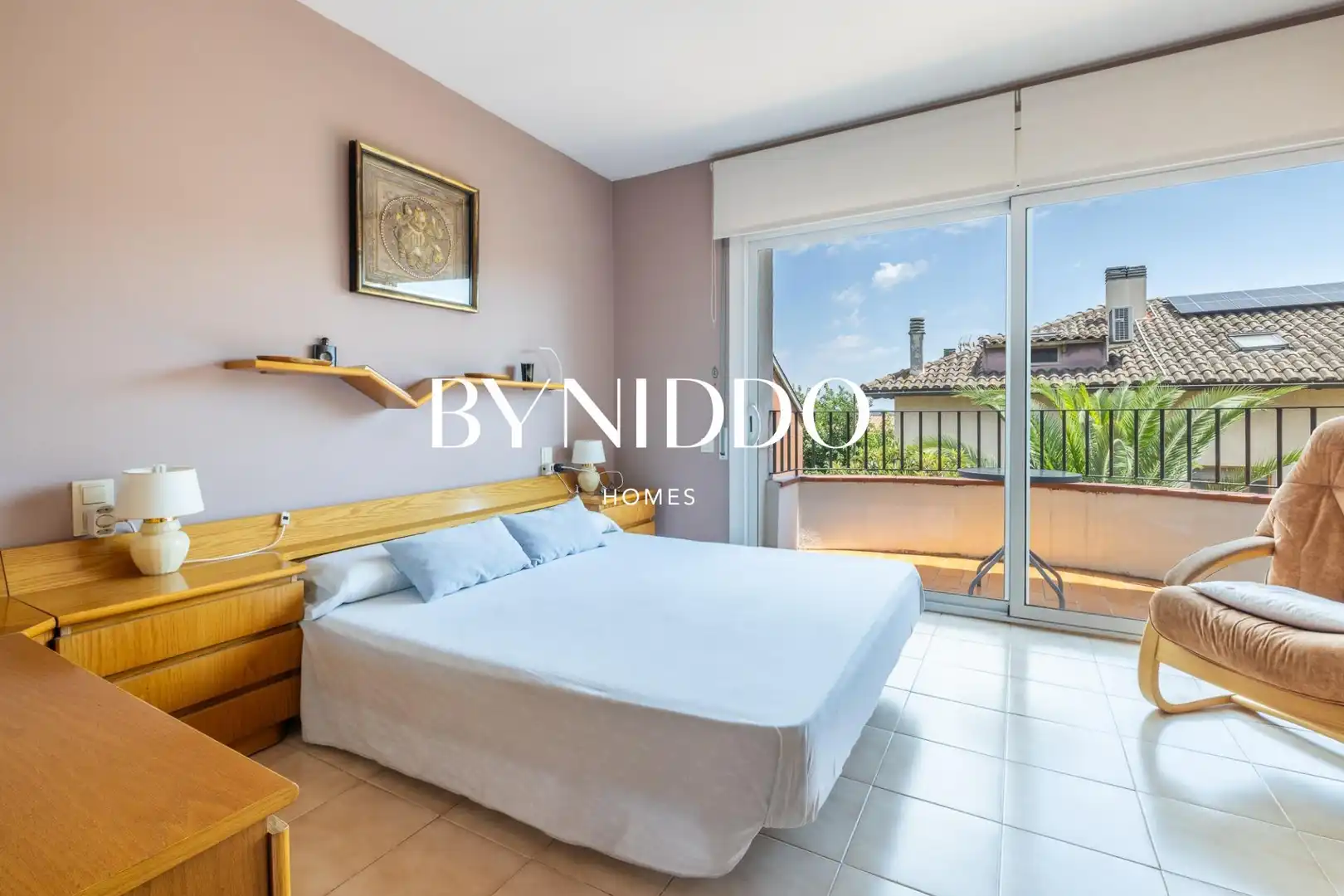 Habitación de Casa adosada en venta en Sant Cugat del Vallès con Aire acondicionado, Calefacción y Jardín privado