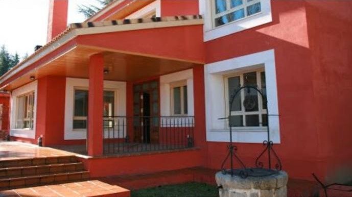 Vista exterior de Casa o chalet en venta en Torrelodones con Aire acondicionado, Calefacción y Jardín privado