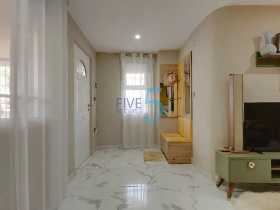 Apartments for sale in Guardamar del Segura  with Air Conditioner and Terrace