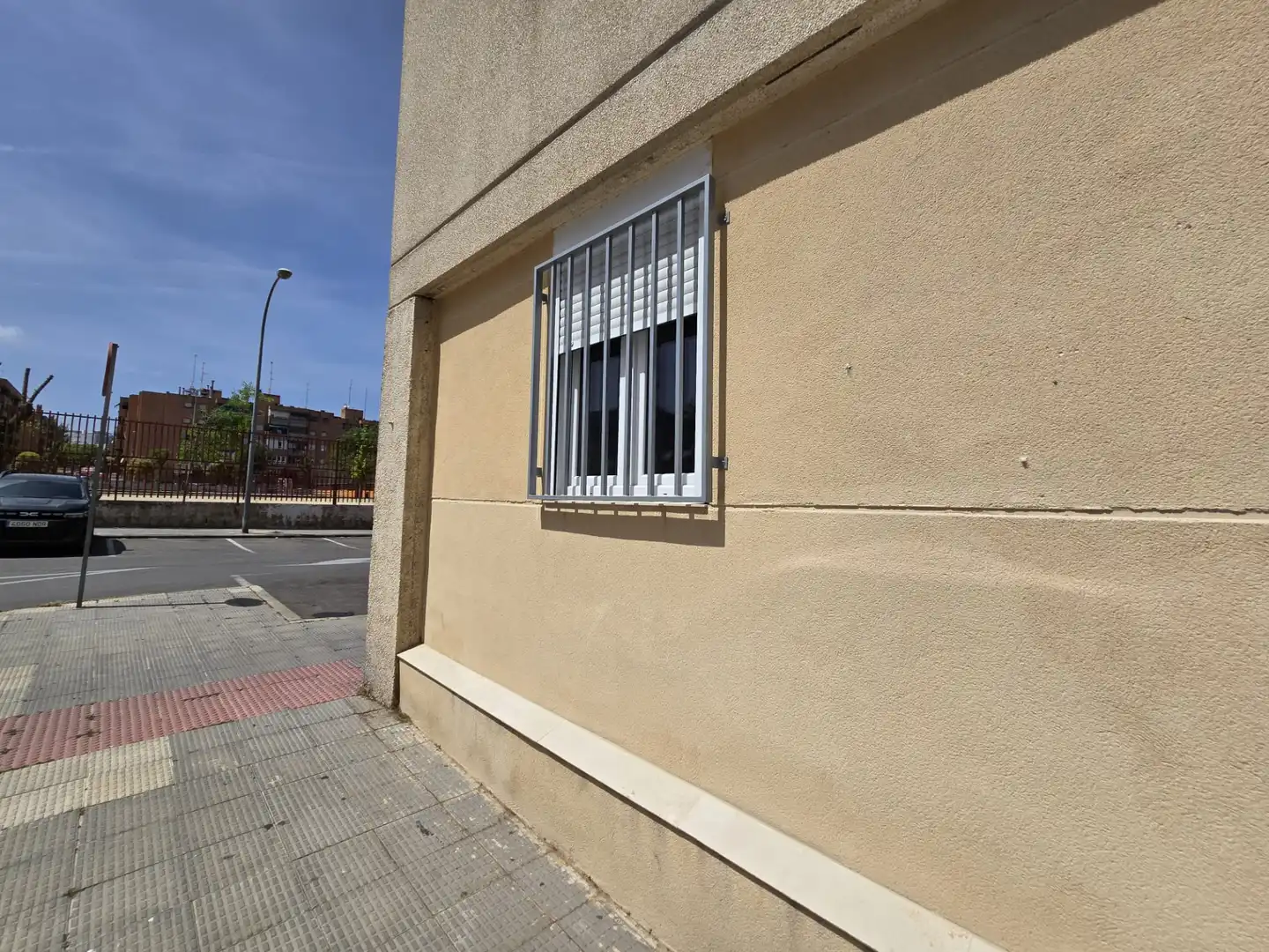 Vista exterior de Apartamento en venta en San Fernando de Henares con Aire acondicionado, Calefacción y Horno