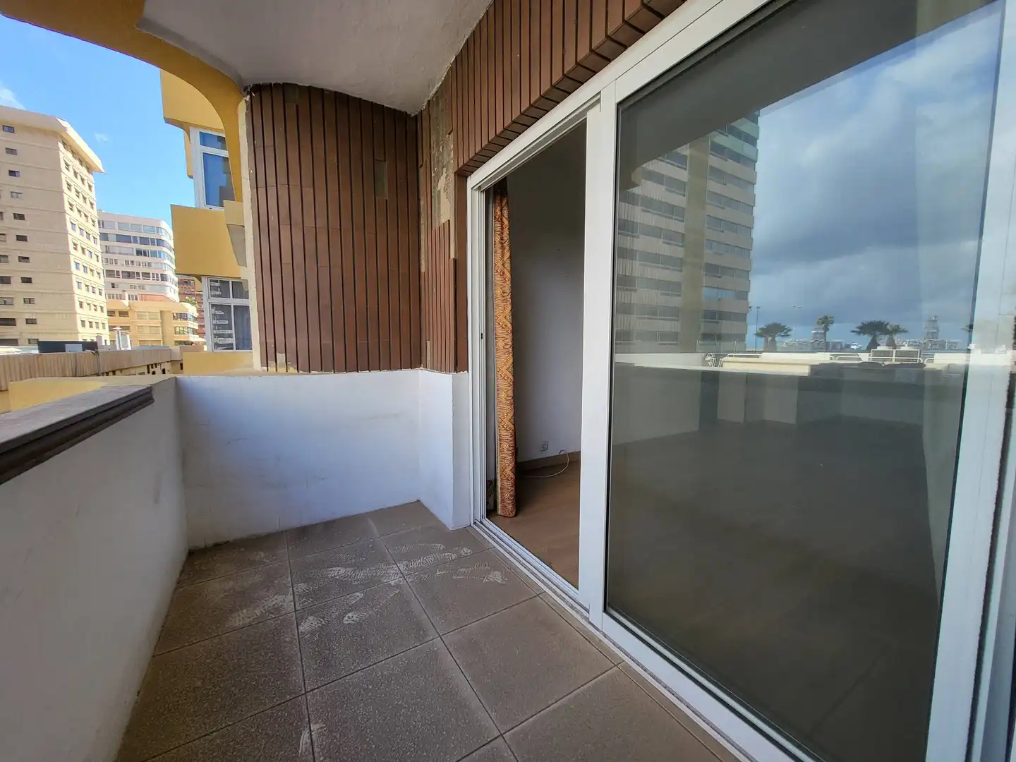 Terraza de Piso en venta en Las Palmas de Gran Canaria con Balcón