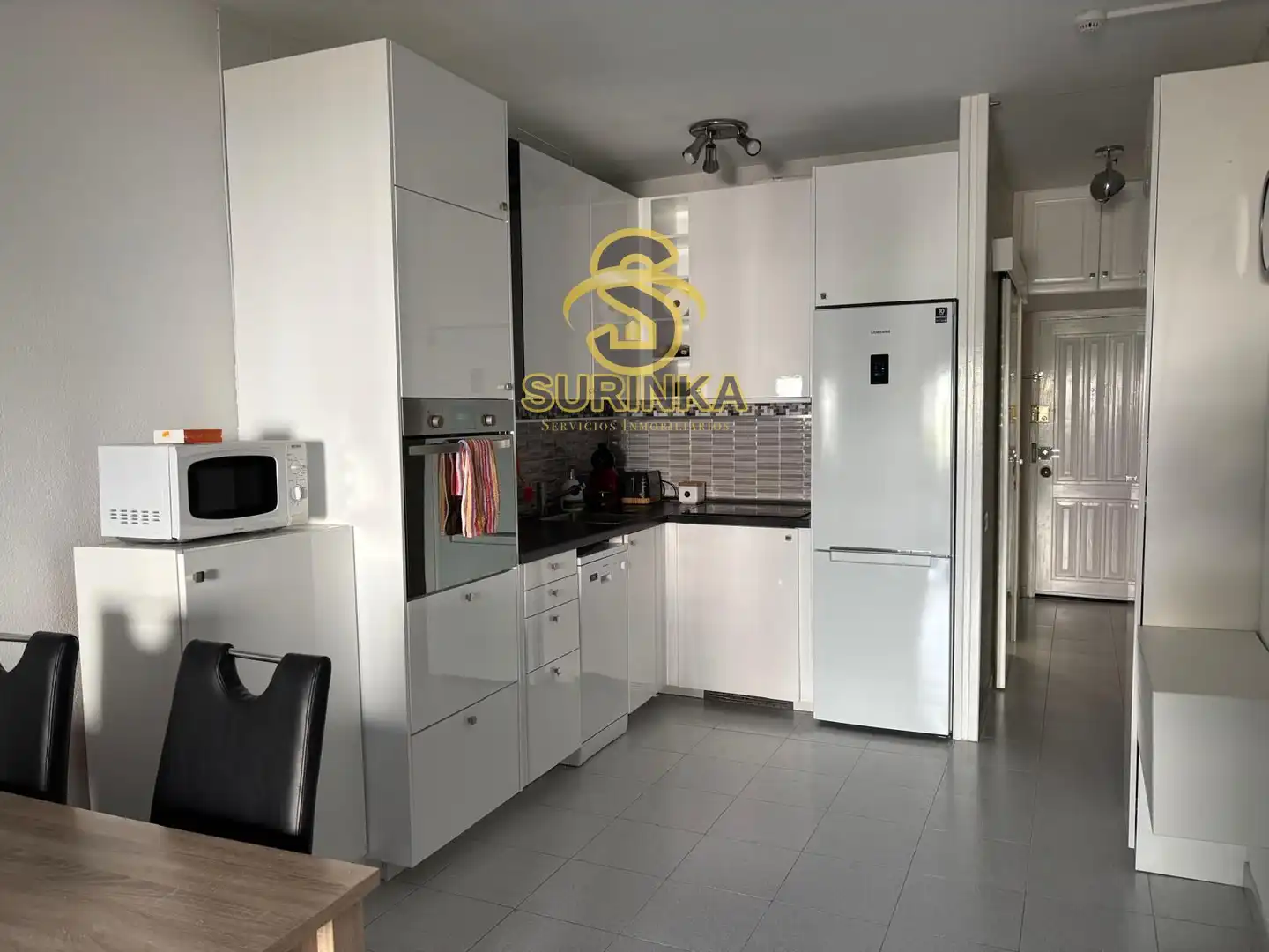 Cocina de Apartamento de alquiler en San Bartolomé de Tirajana con Terraza, Piscina y Piscina comunitaria